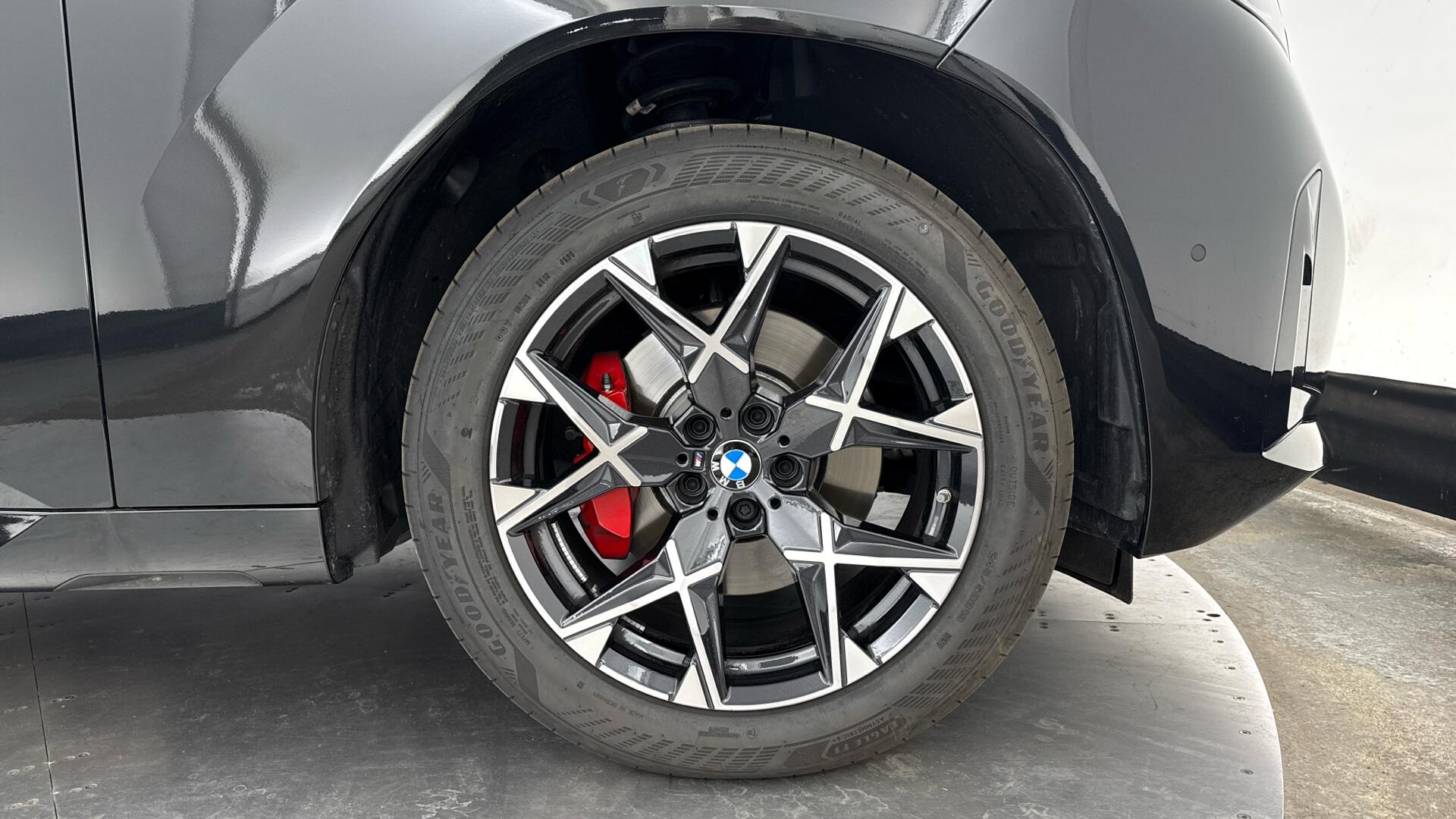 BMW X3 view 14