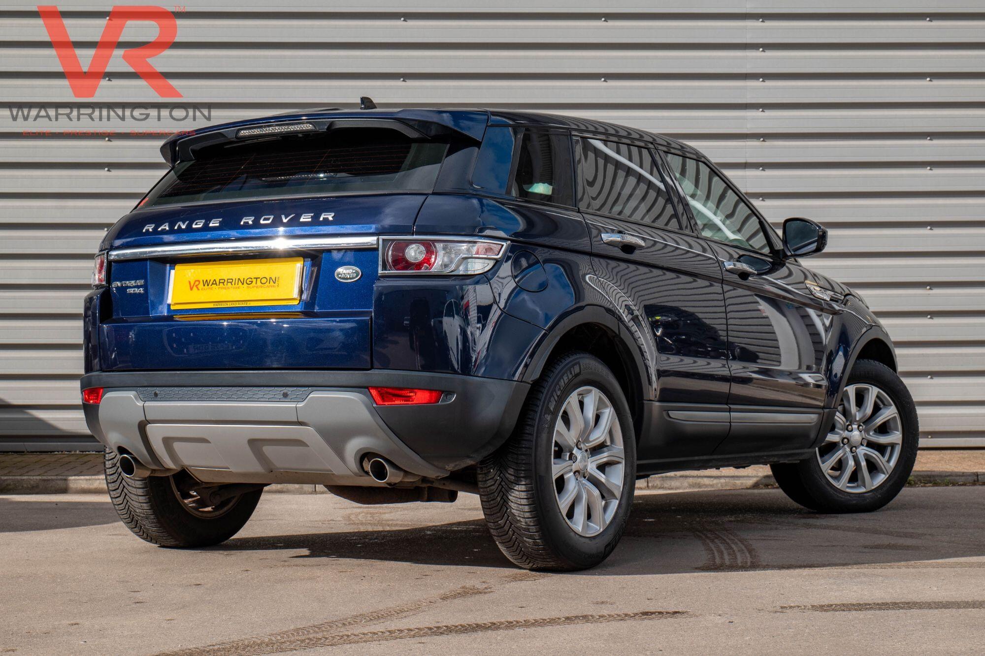 Land Rover Range Rover Evoque view 16
