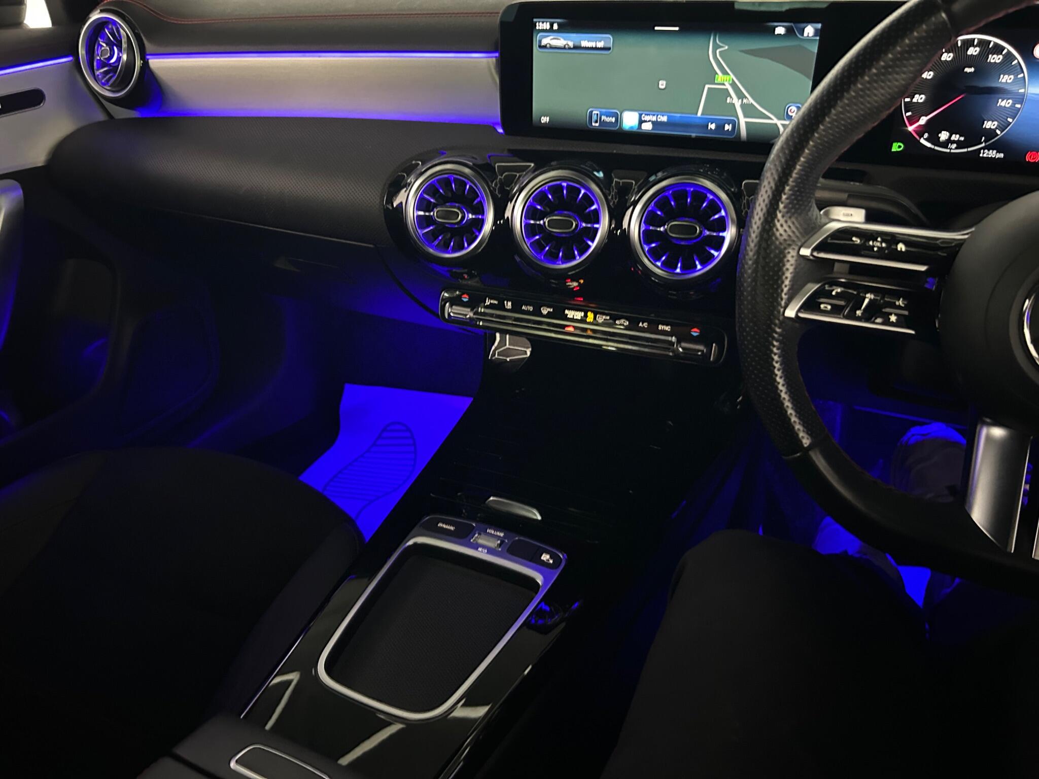 Mercedes-Benz Cla view 54