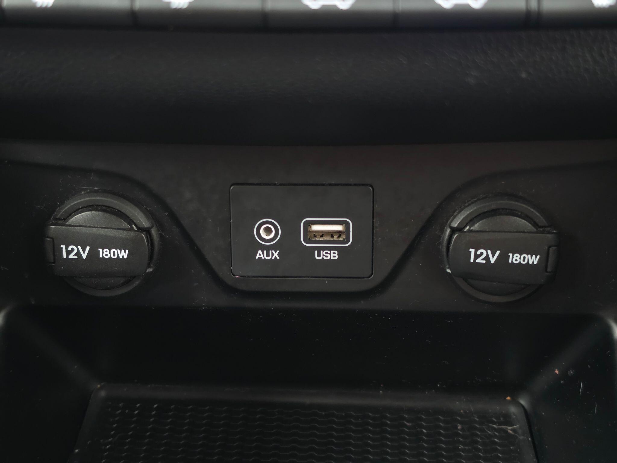 Hyundai Tucson view 18