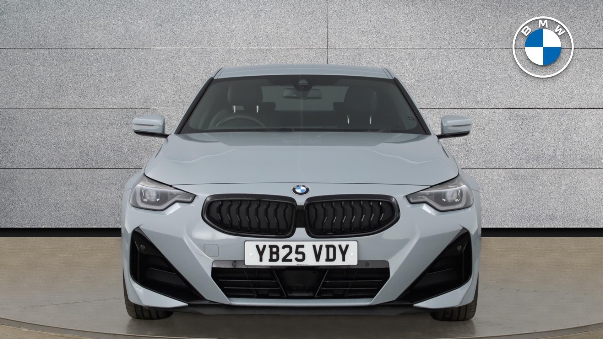 BMW 2 Series view 16