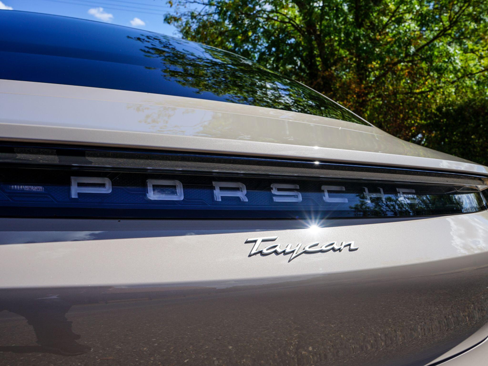 Porsche Taycan view 9