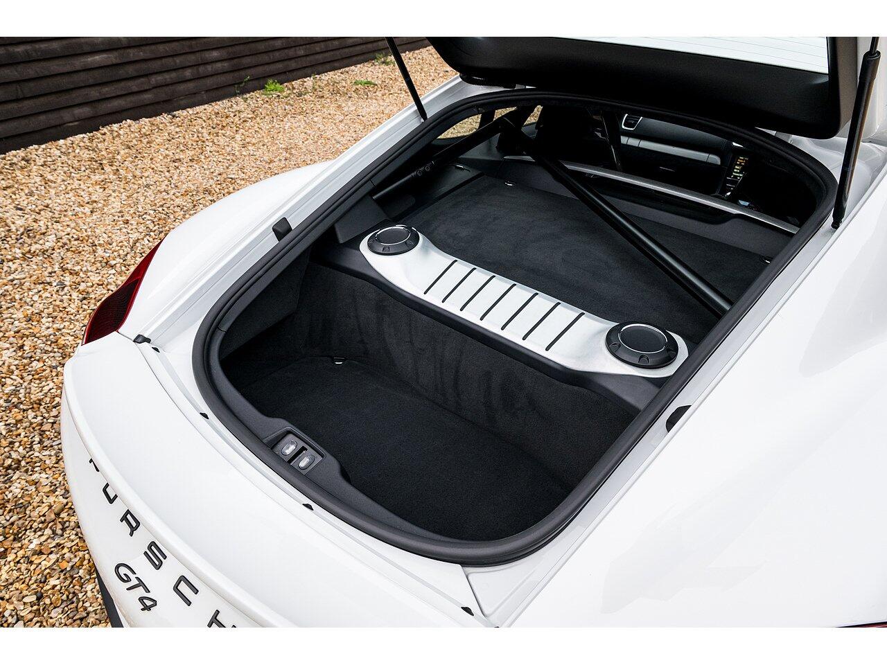 Porsche Cayman view 42
