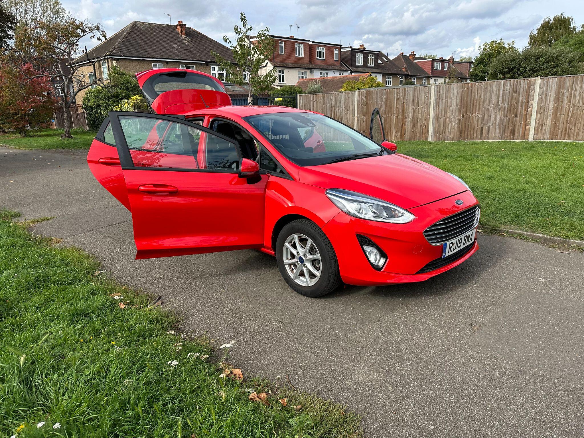 2019 Ford Fiesta 1.1 Ti-VCT Zetec Euro 6 (s/s) 5dr • 31,000 miles image 32