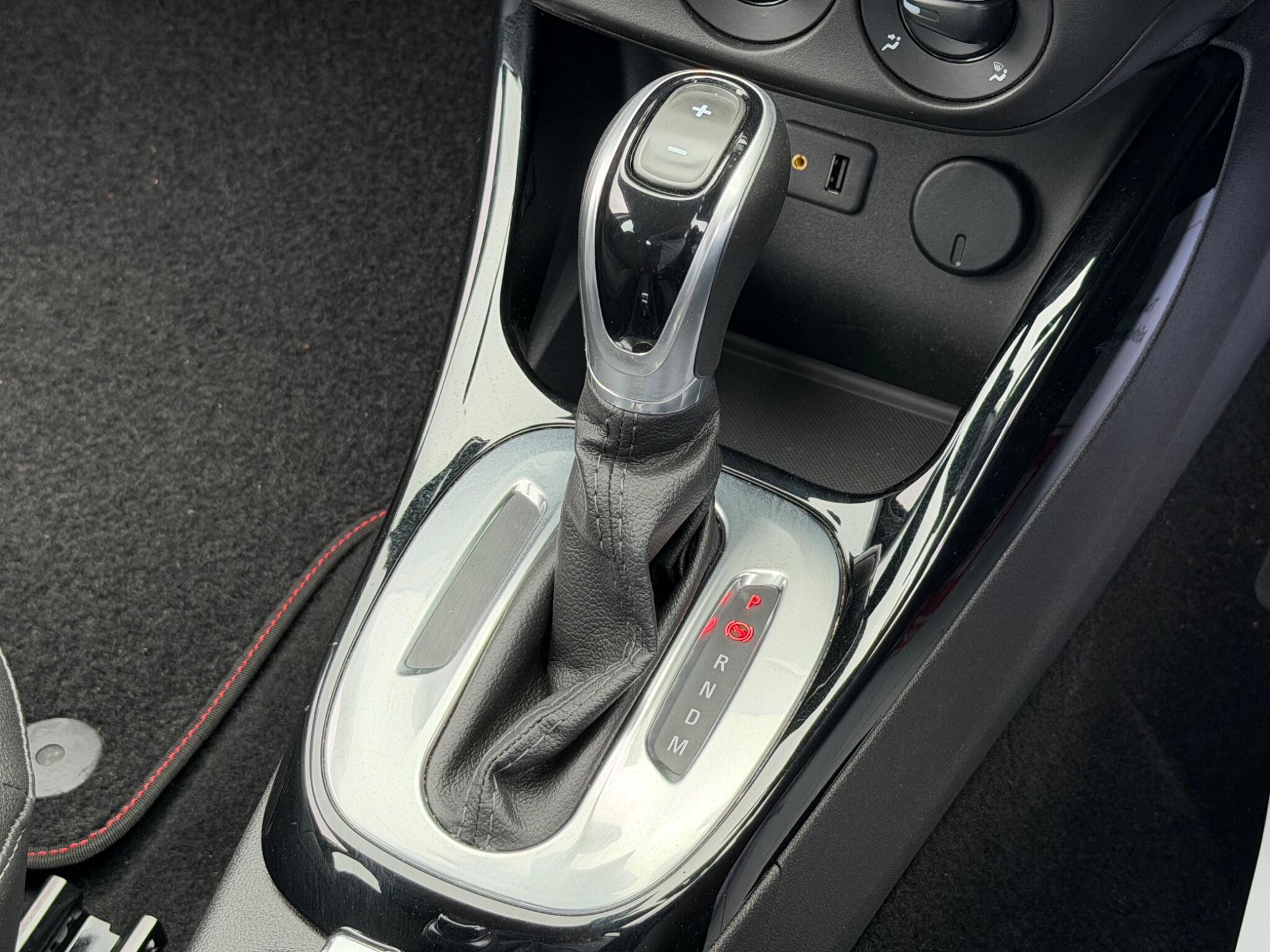 Vauxhall Corsa view 40