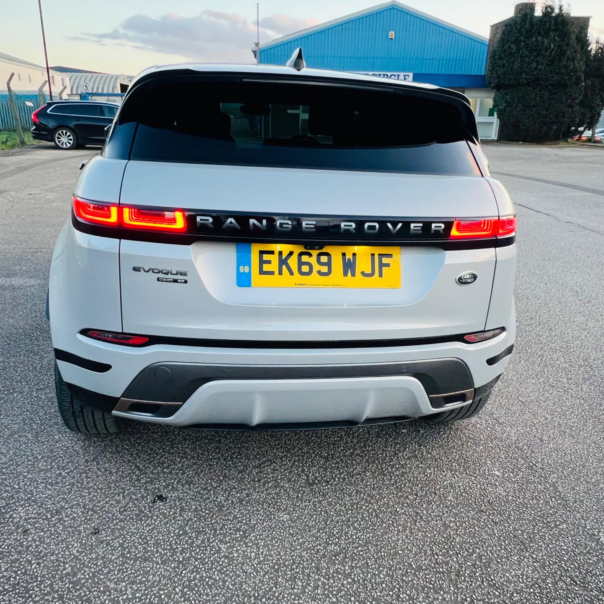 Land Rover Range Rover Evoque view 10