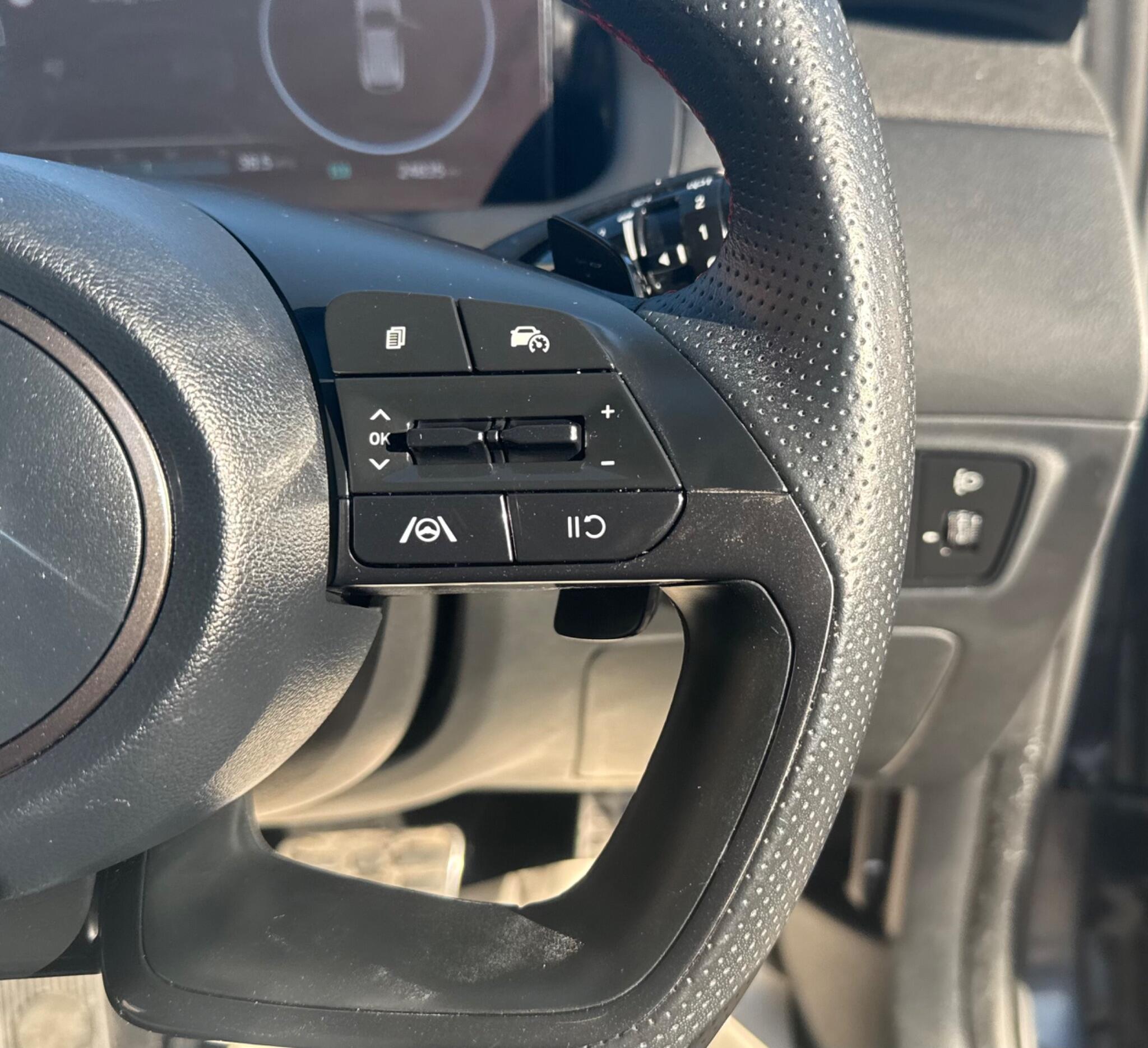 Hyundai Tucson view 16