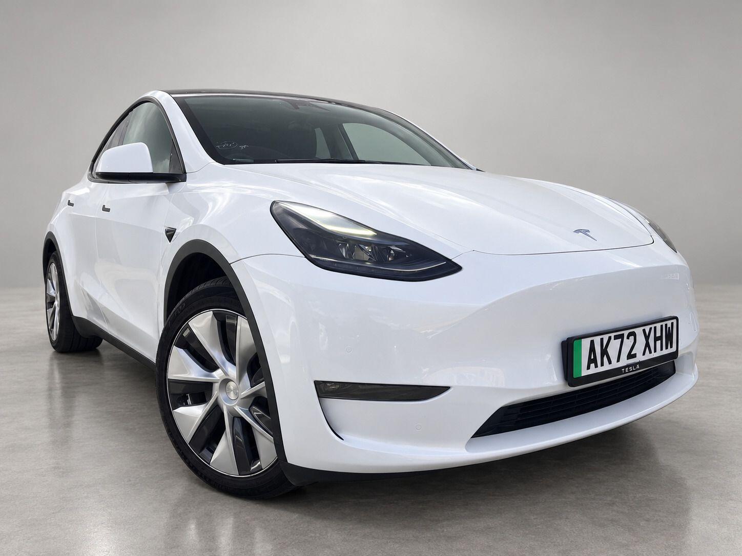 Tesla Model Y view 5