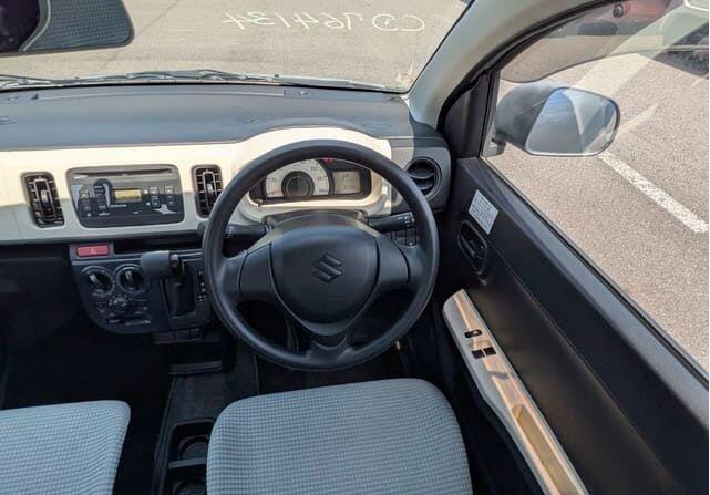 Suzuki Alto view 8