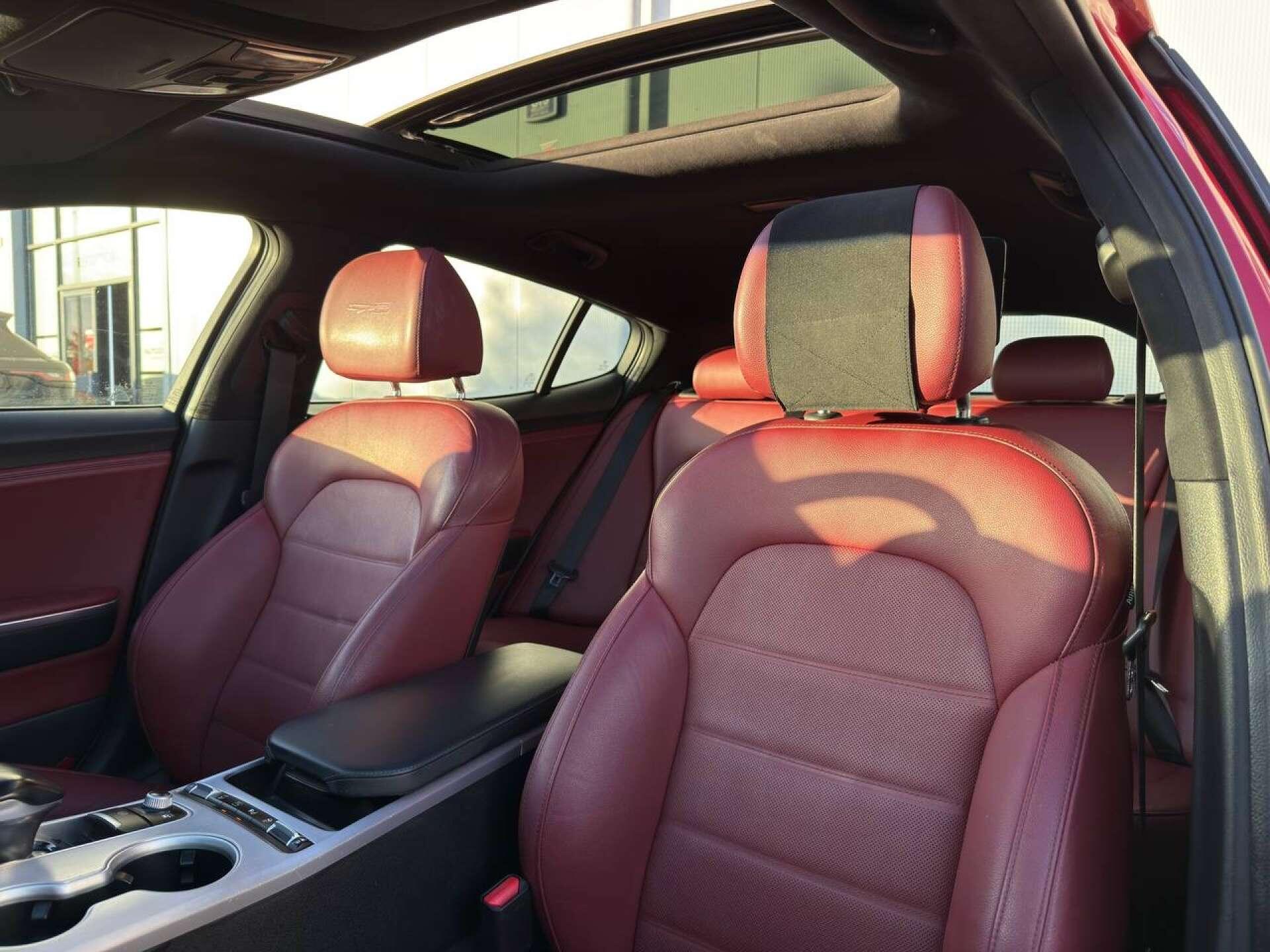 Kia Stinger view 55