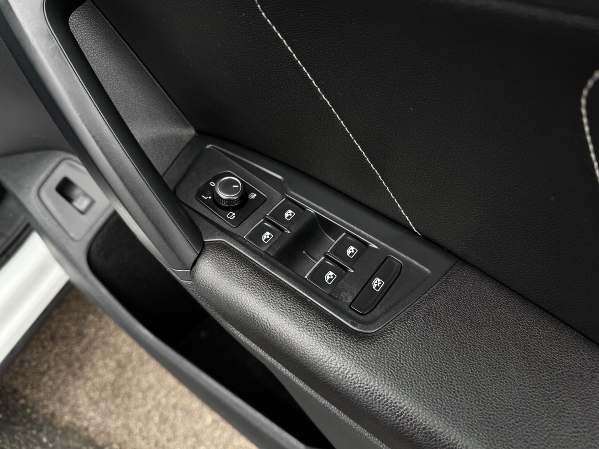 Volkswagen Tiguan view 56