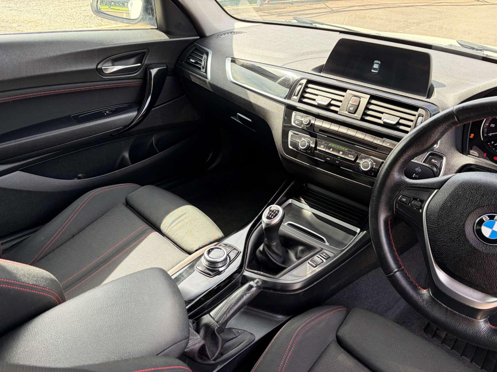 BMW 2 Series view 29