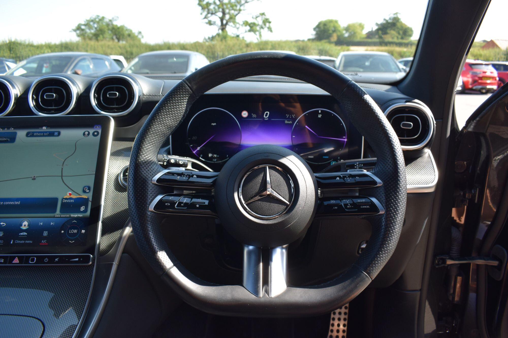 Mercedes-Benz GLC view 10