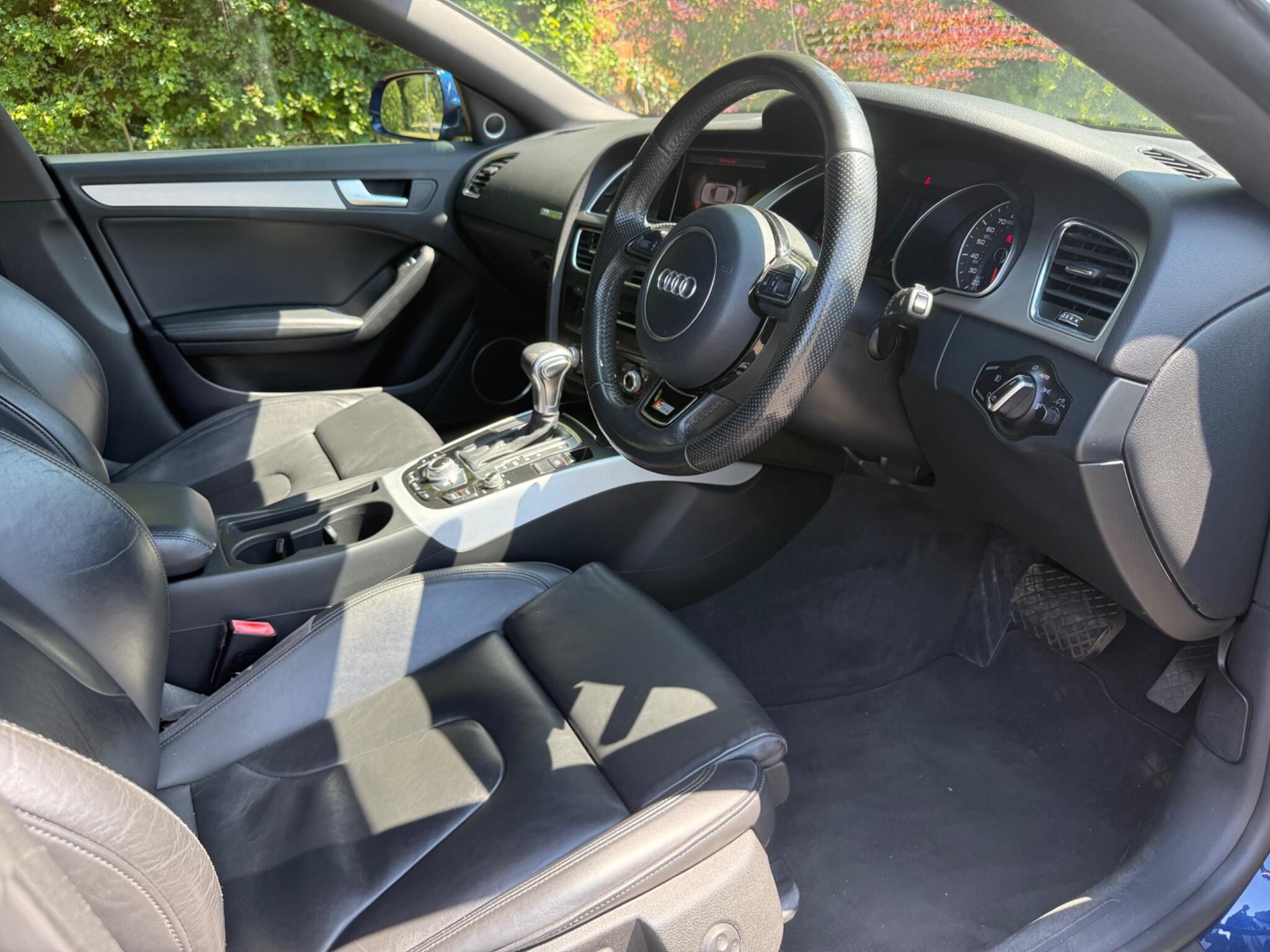 Audi A5 view 5