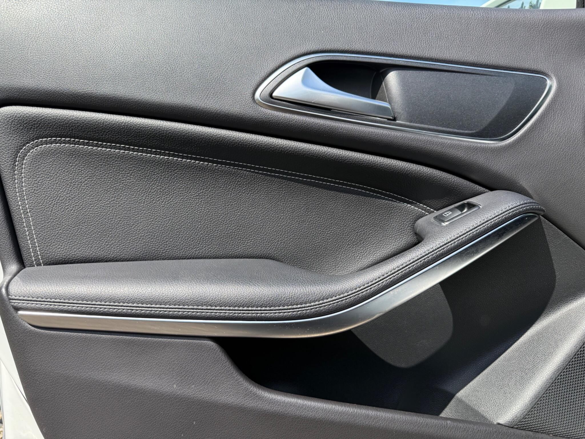 2018 Mercedes-Benz CLA image 34