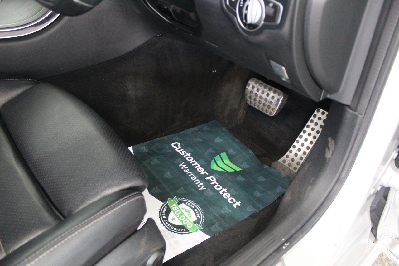 Mercedes-Benz C-Class view 46