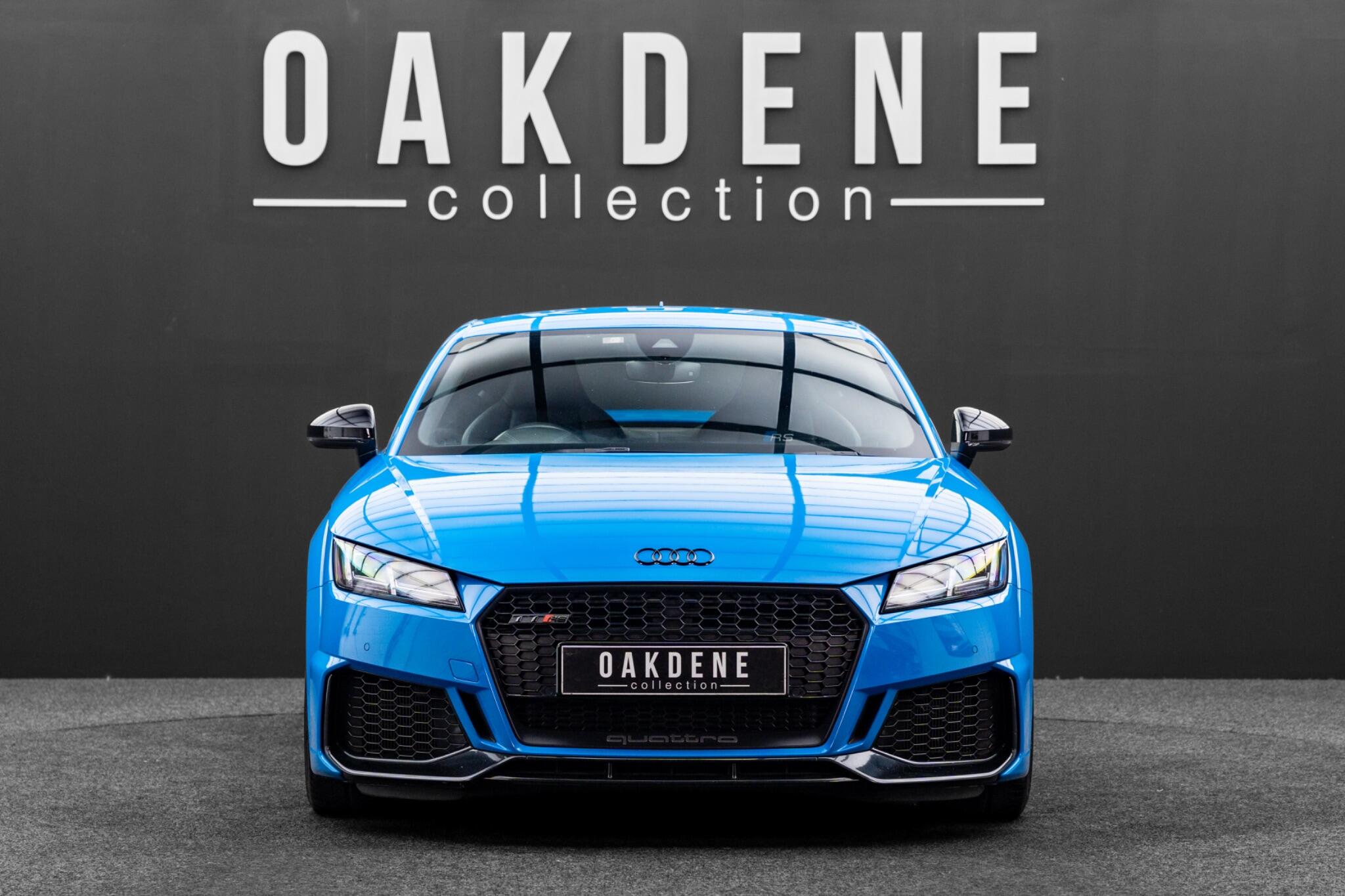 Audi TT RS view 9