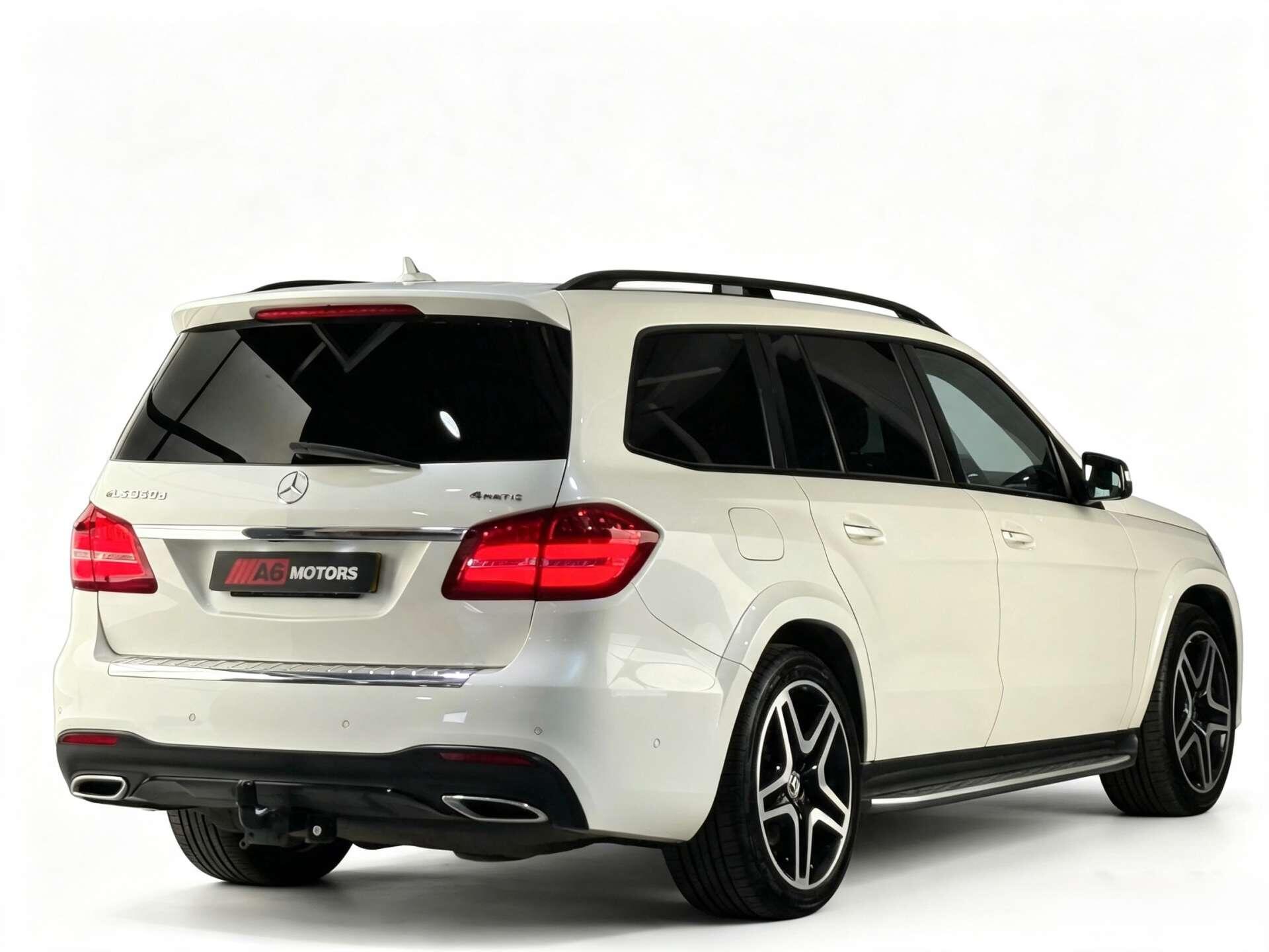 Mercedes-Benz GLS view 11
