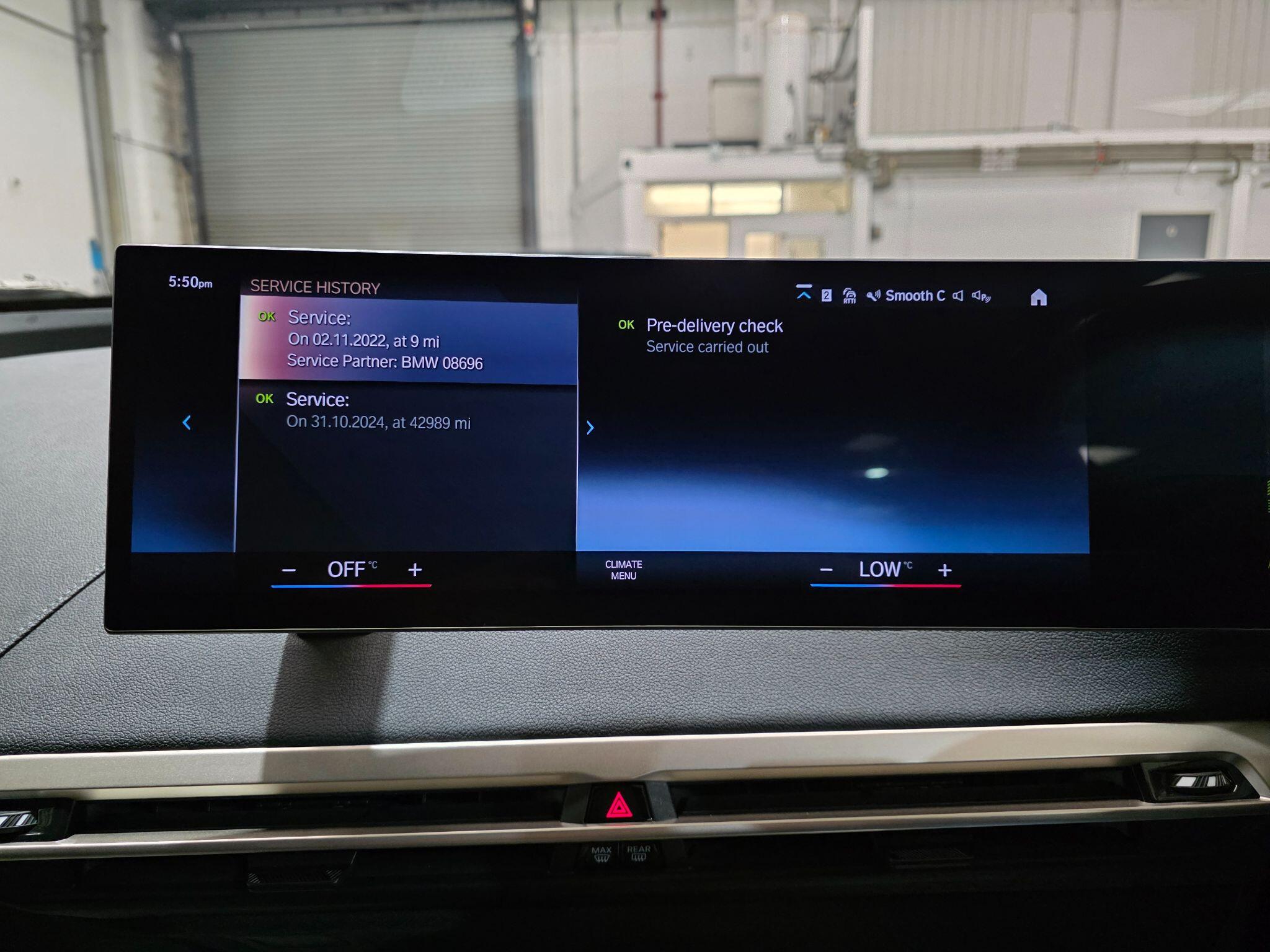 BMW Ix view 12