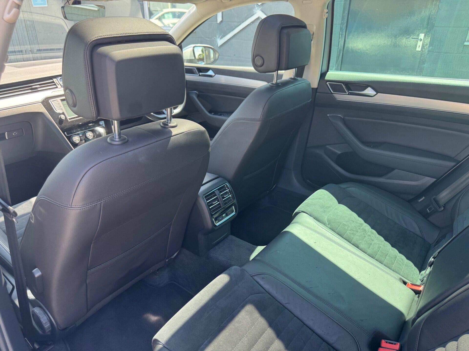 Volkswagen Passat view 56