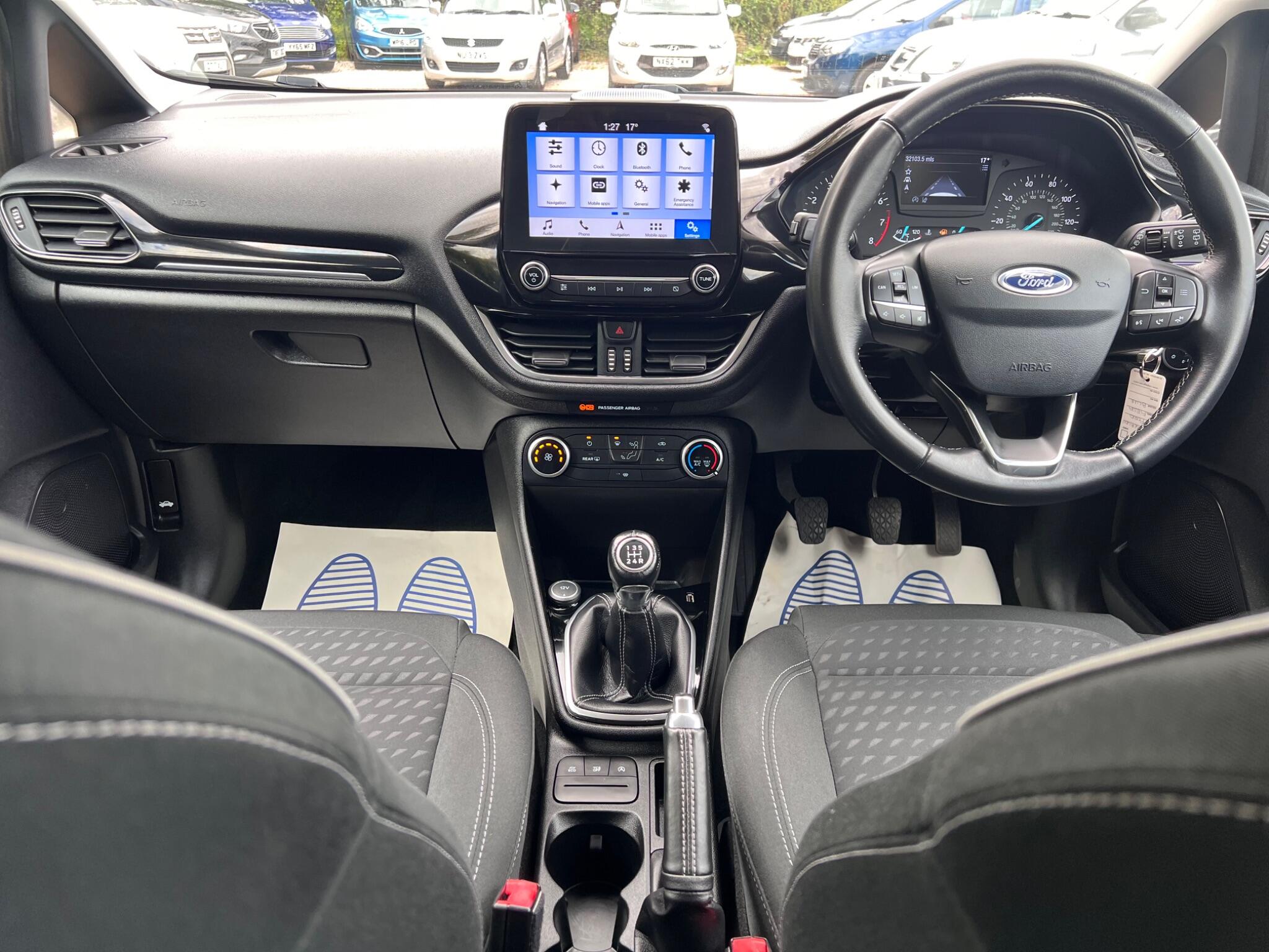 Ford Fiesta view 21