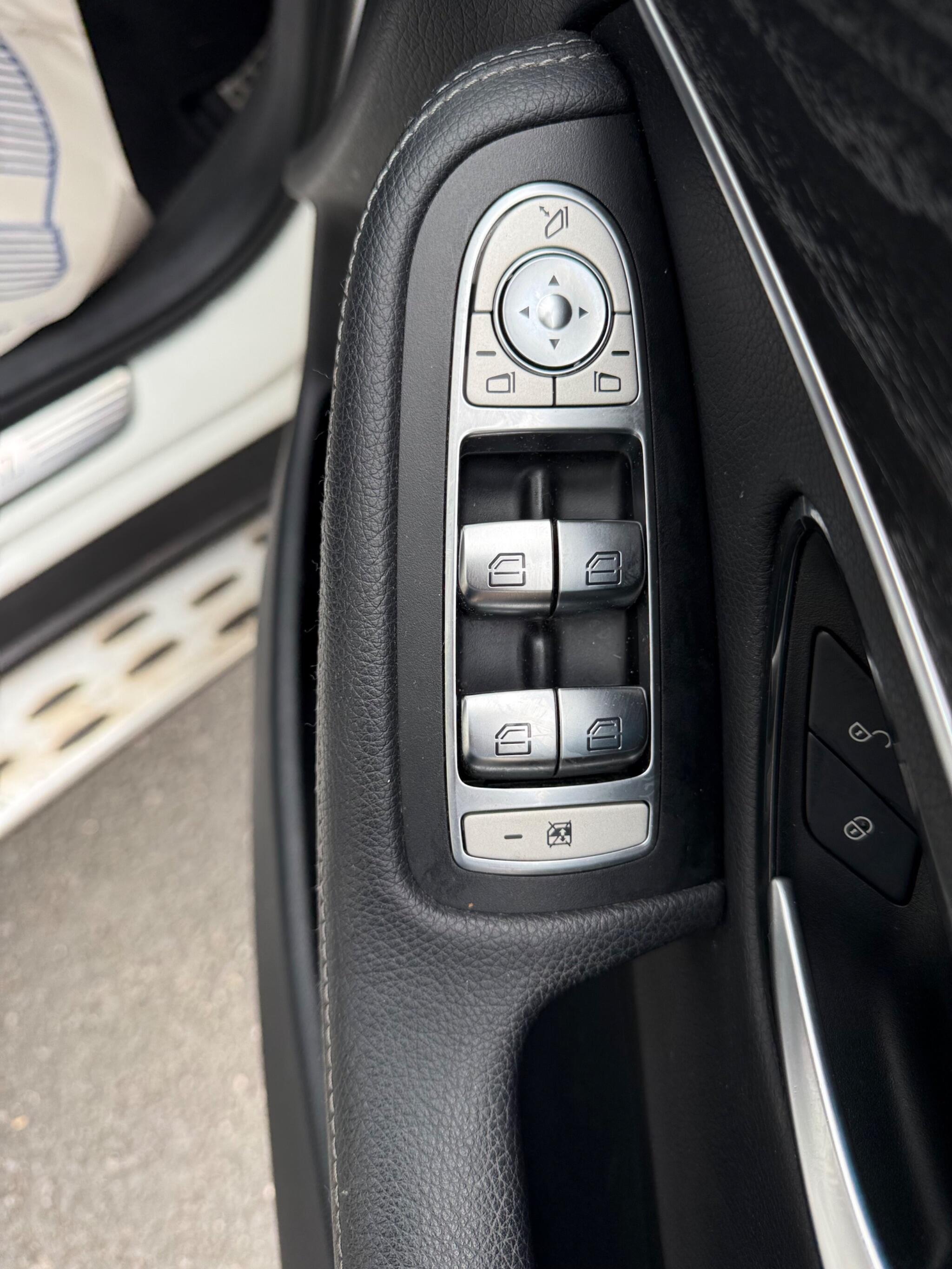 Mercedes-Benz GLC view 19