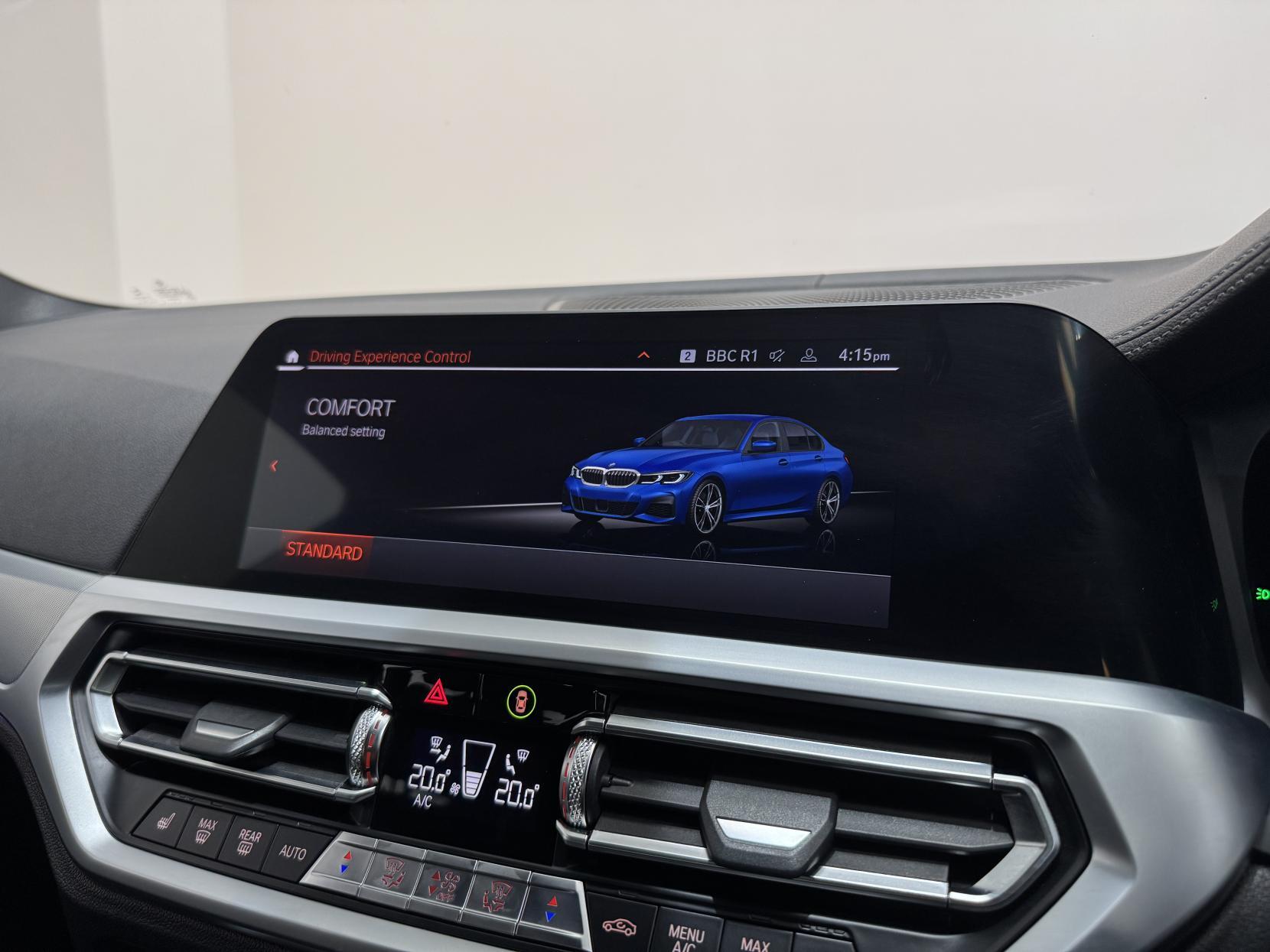 BMW 3 Series view 28