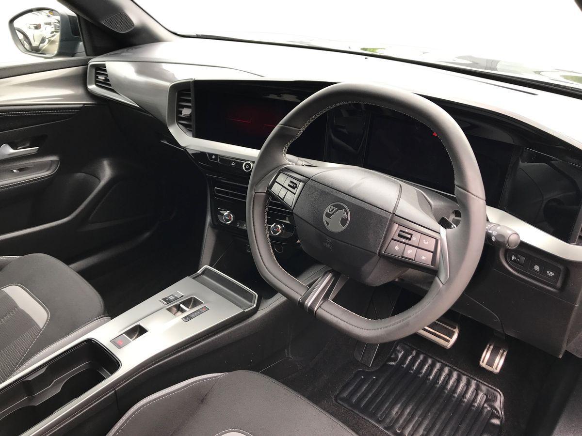 Vauxhall Mokka view 3
