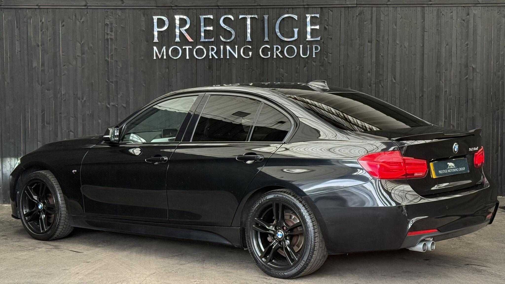 BMW 3 Series view 12
