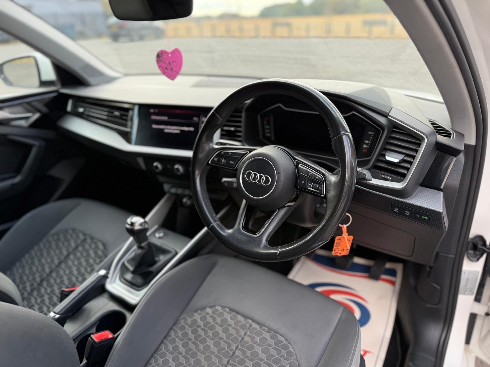 Audi A1 view 31