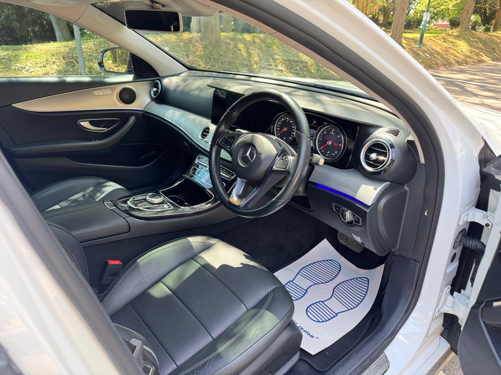 Mercedes-Benz E-Class view 8