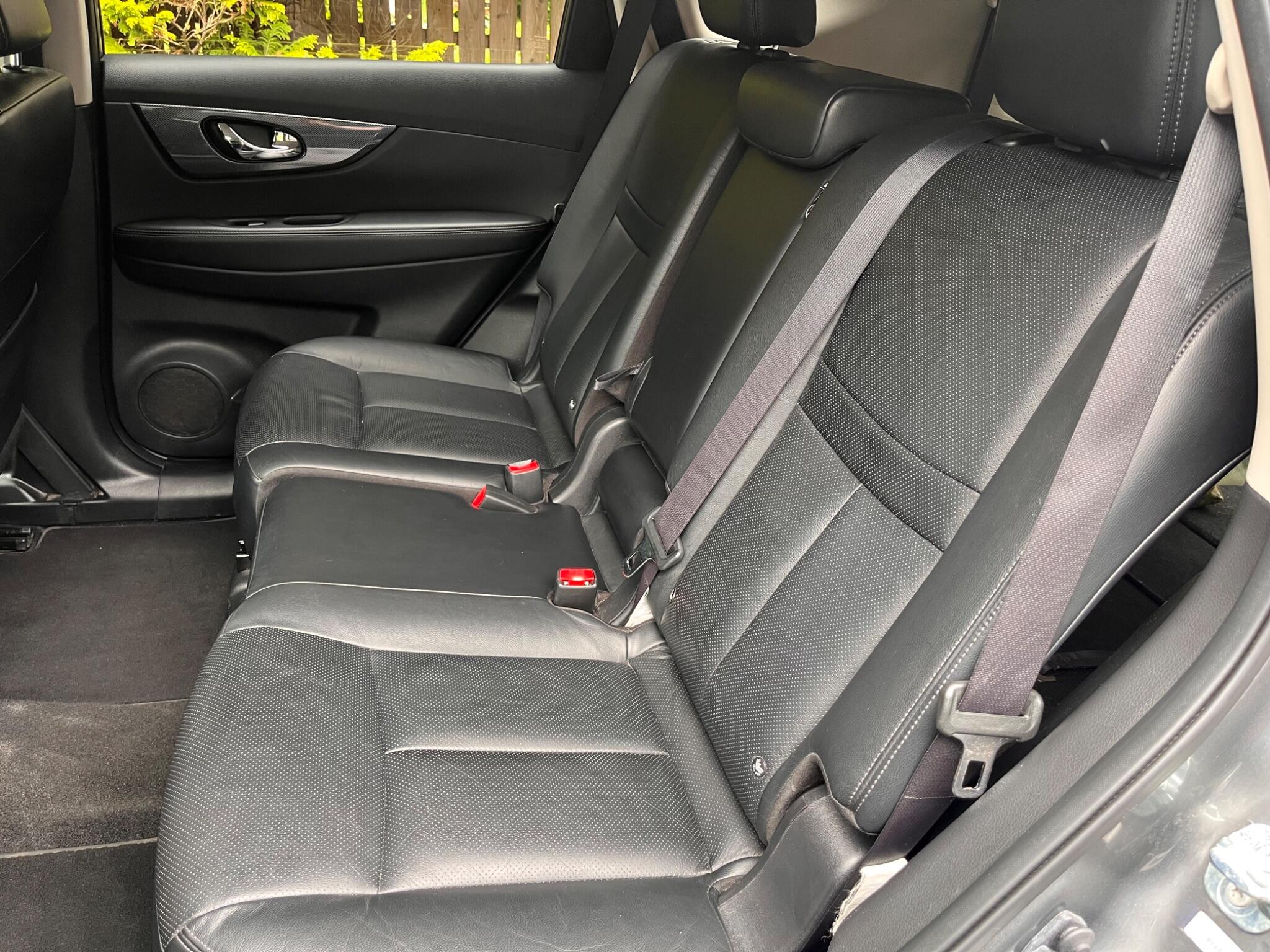 Nissan X-Trail view 32