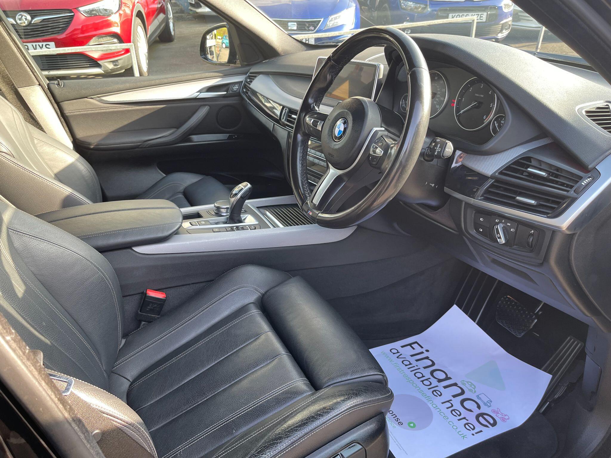 BMW X5 view 30