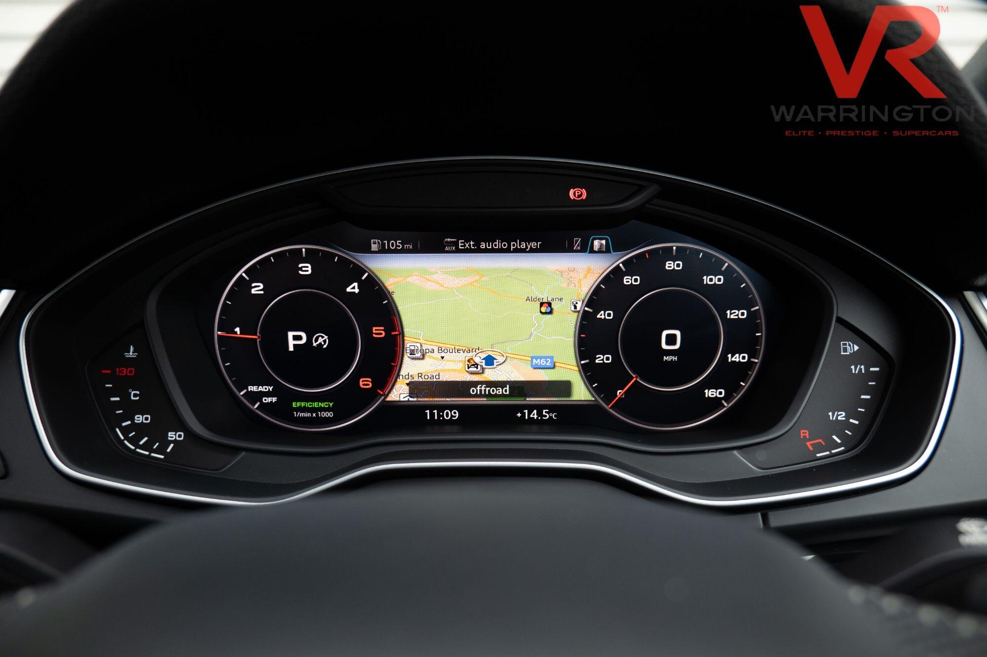 Audi Q5 view 13