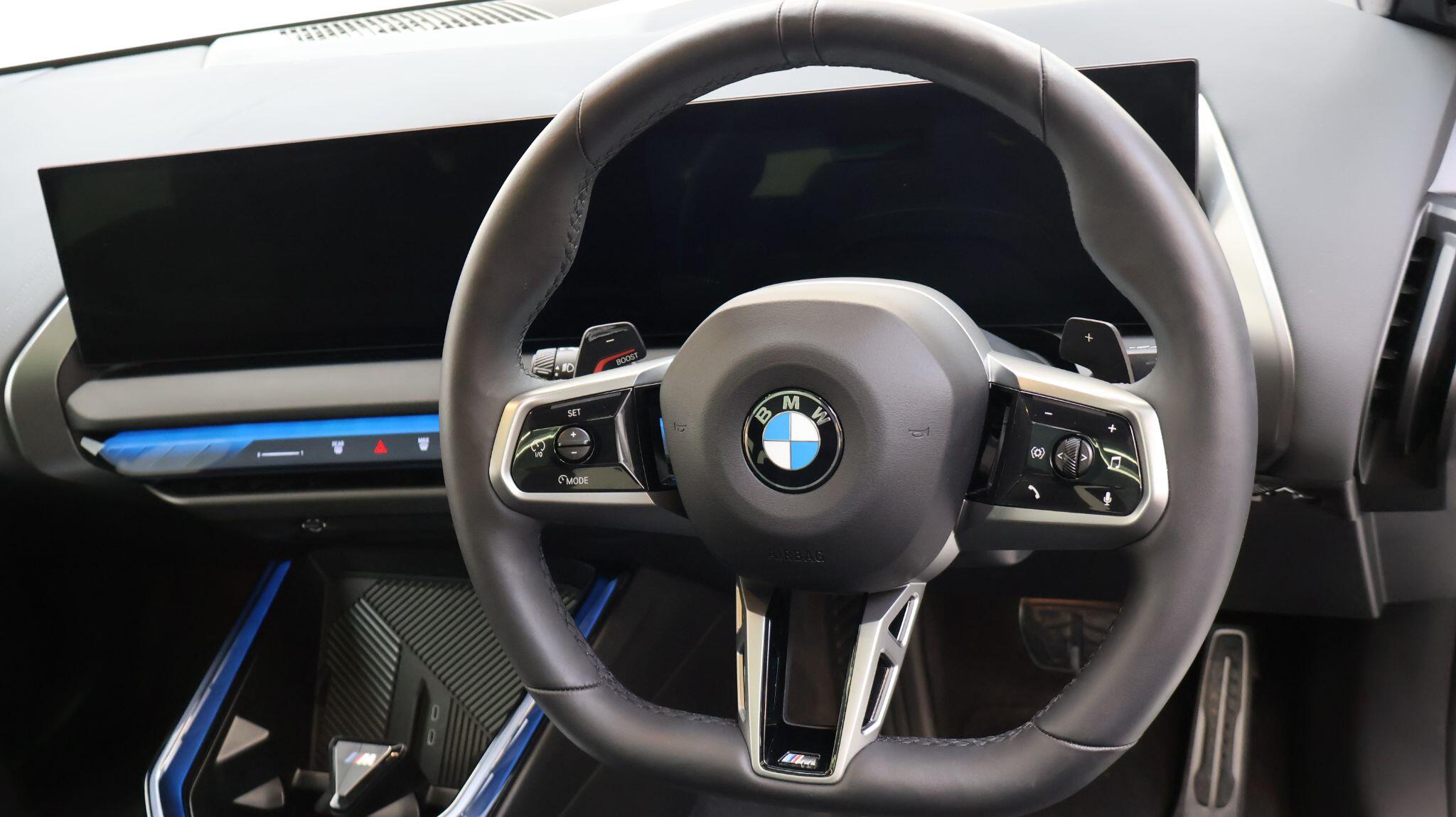 BMW X3 view 7