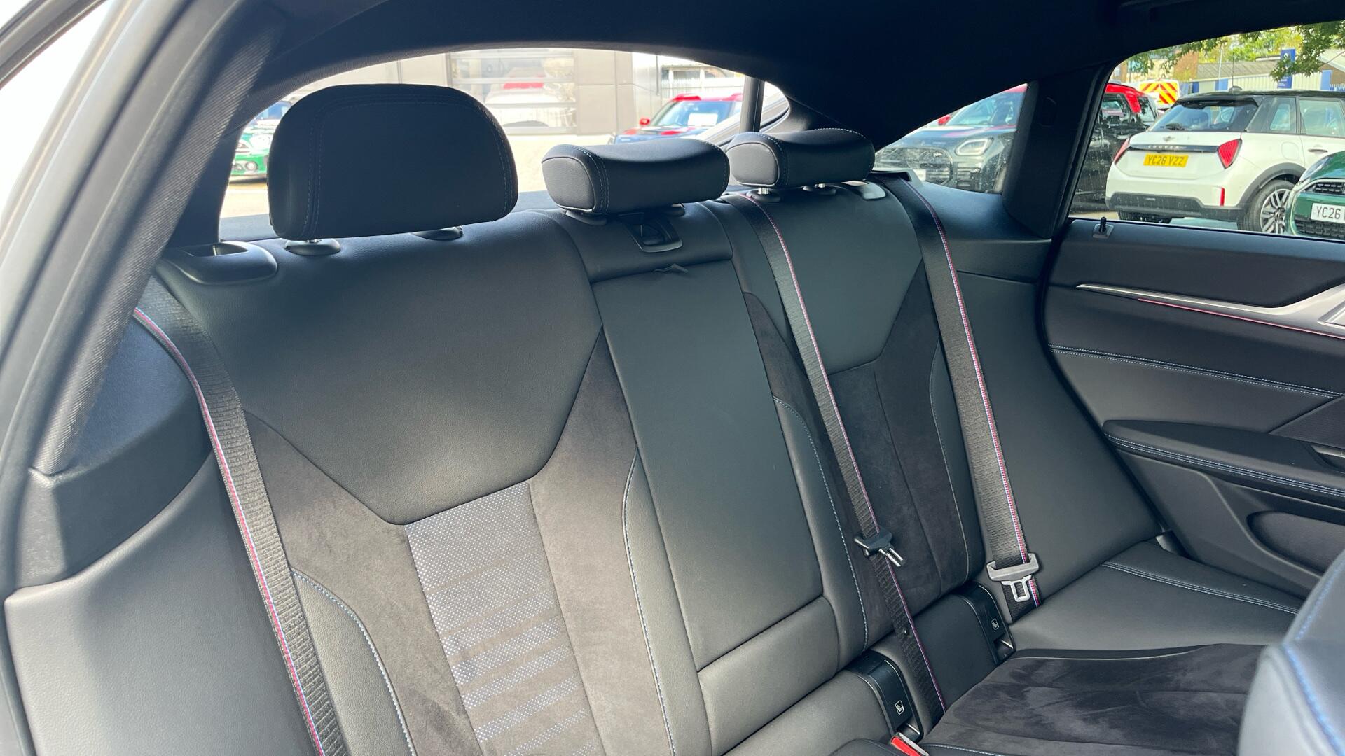 BMW i4 view 12