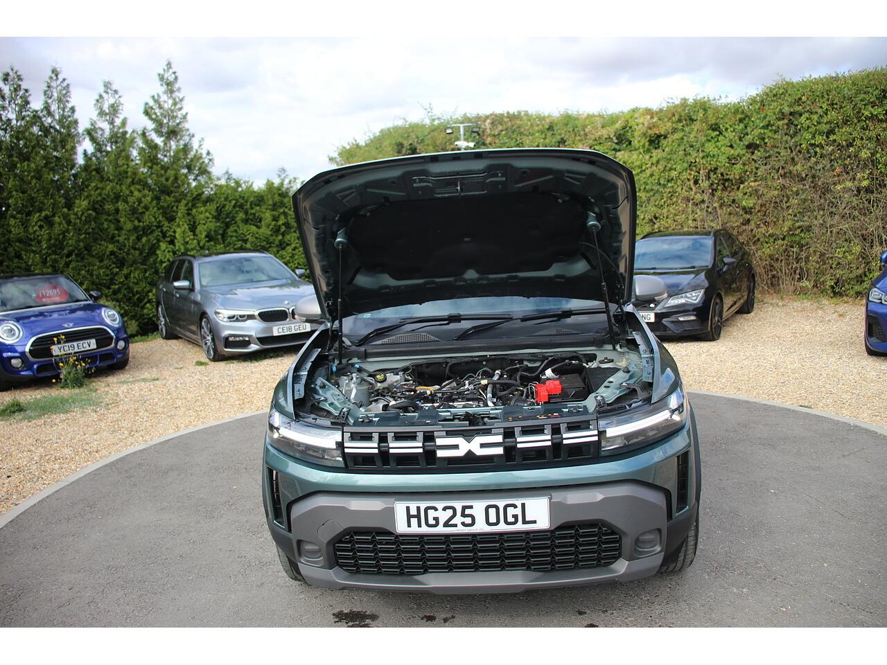 Dacia Duster view 37