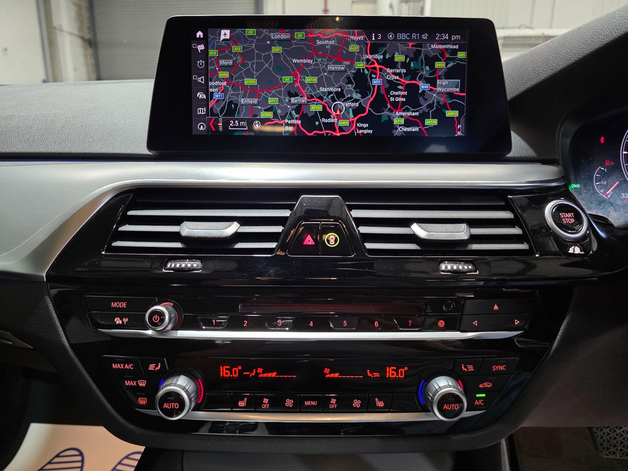 BMW 5 Series view 7