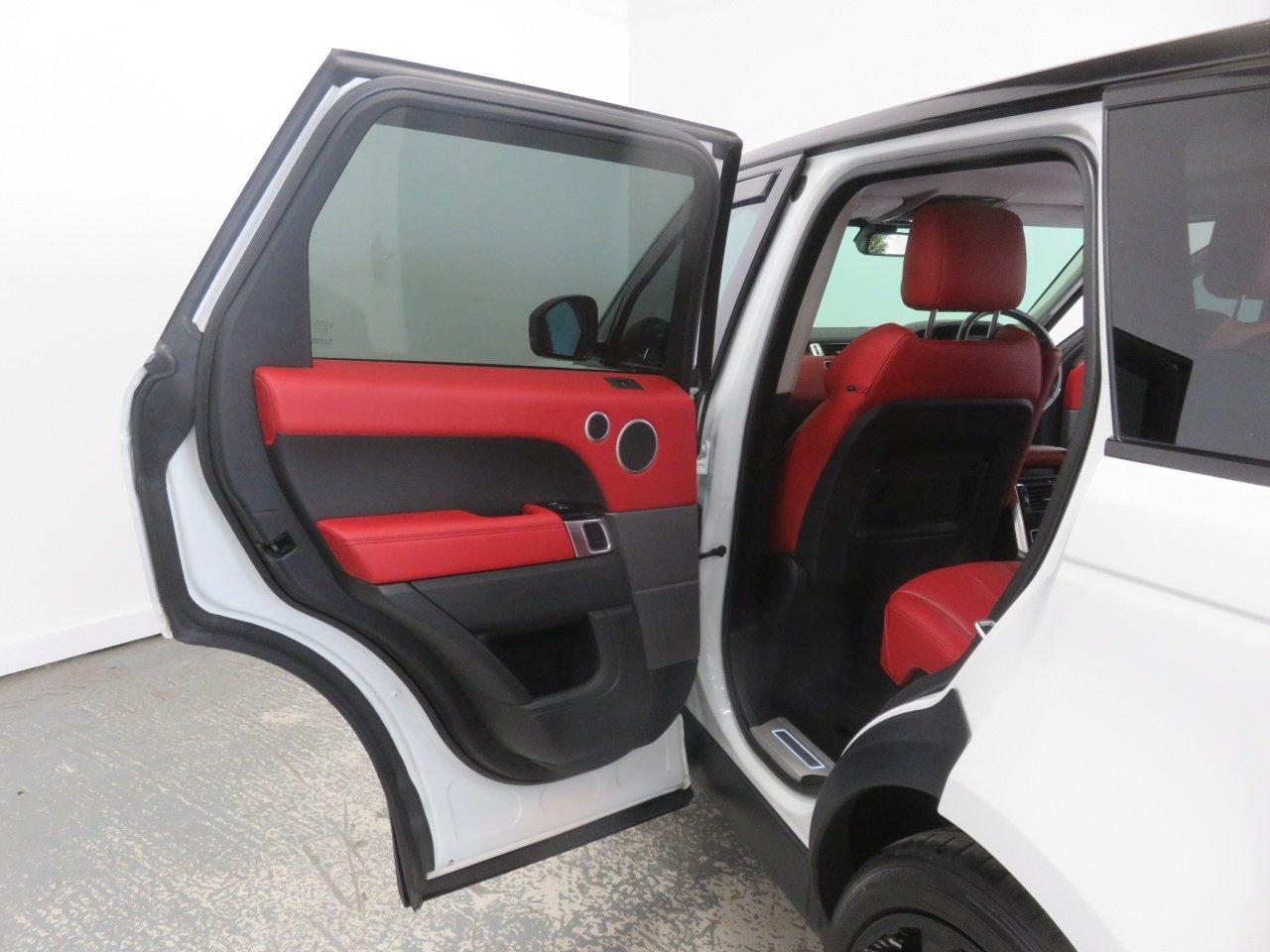 Land Rover Range Rover Sport view 28