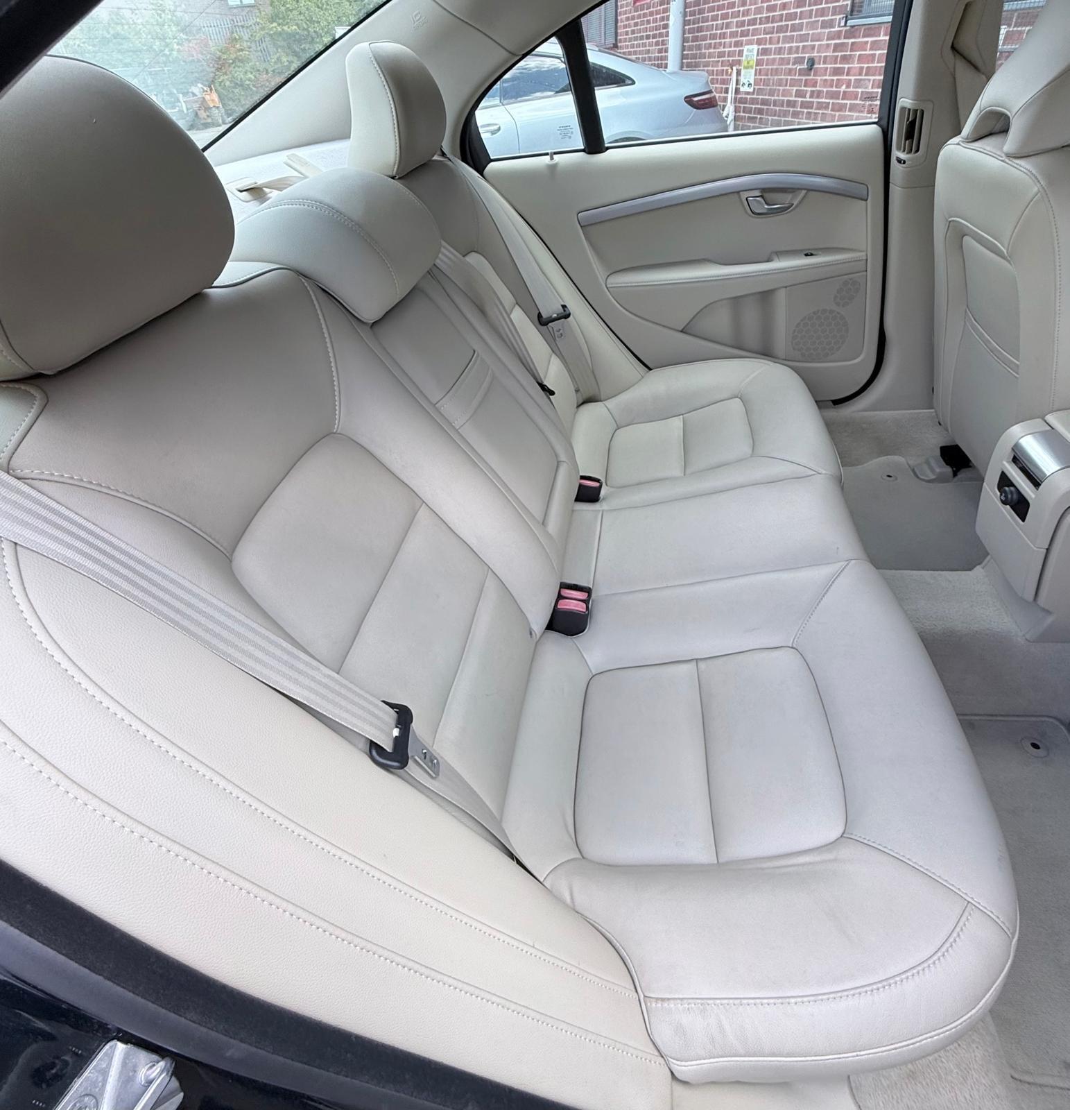 Volvo S80 view 92