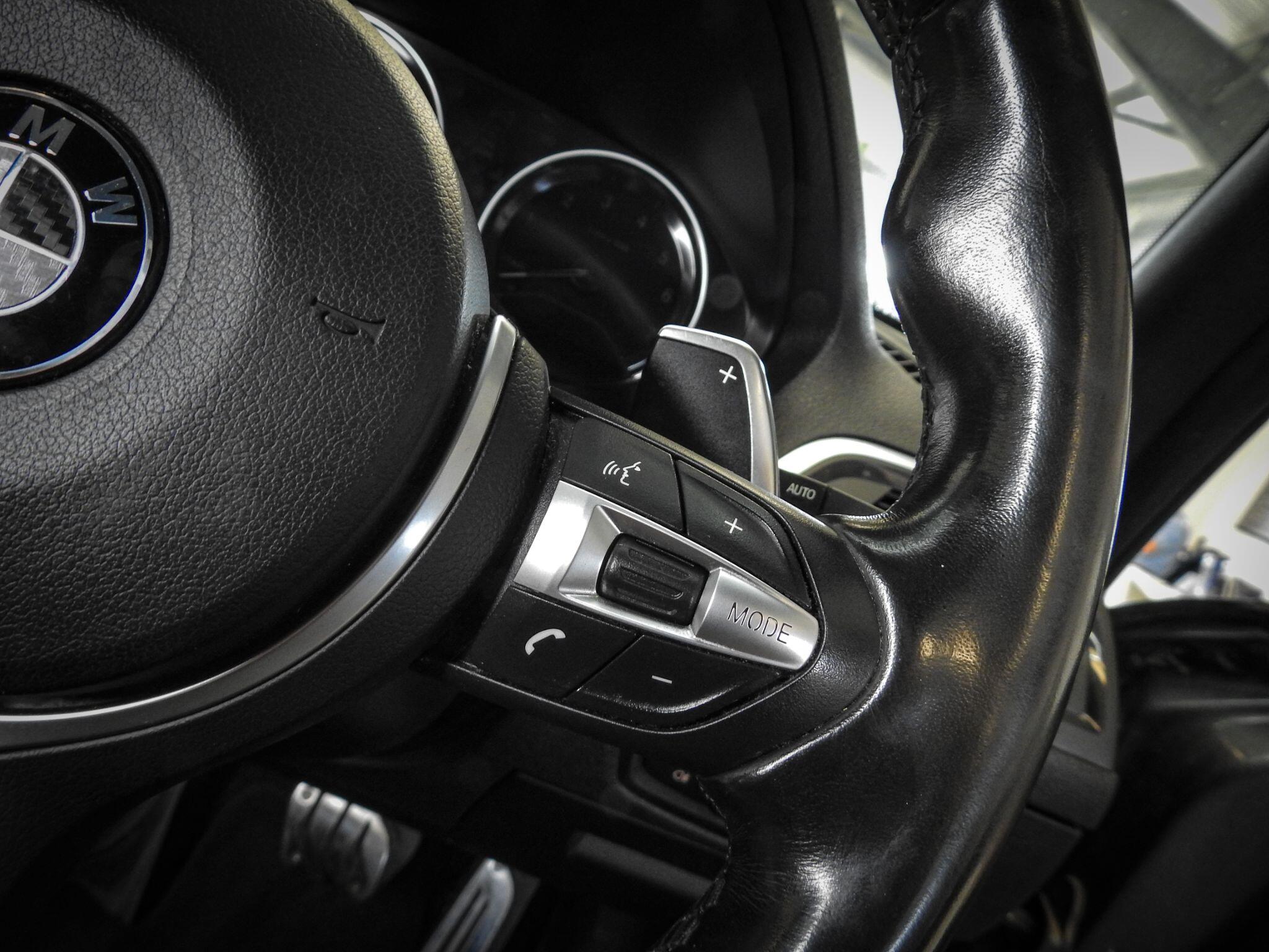BMW 1 Series view 27