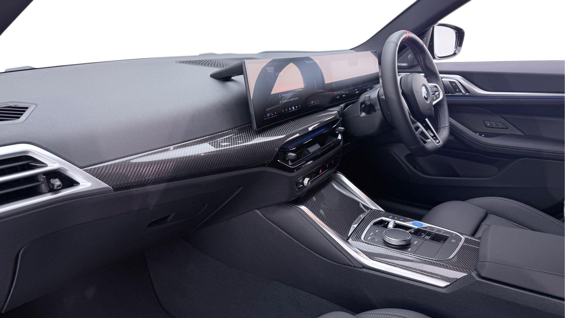 BMW i4 view 7
