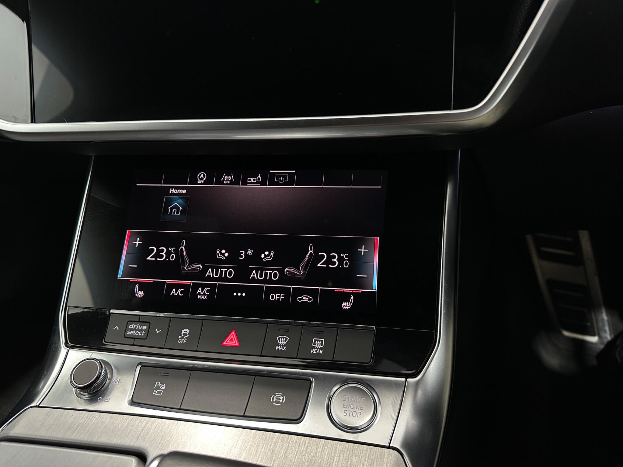 Audi A6 view 21