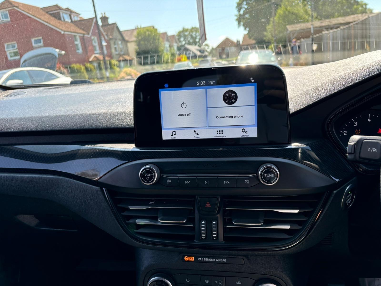 Ford Focus view 20