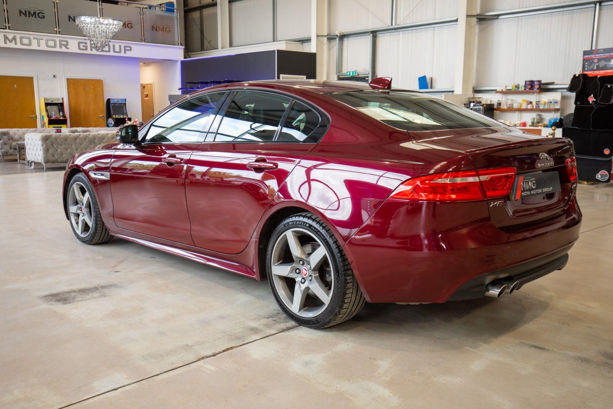 Jaguar Xe view 28