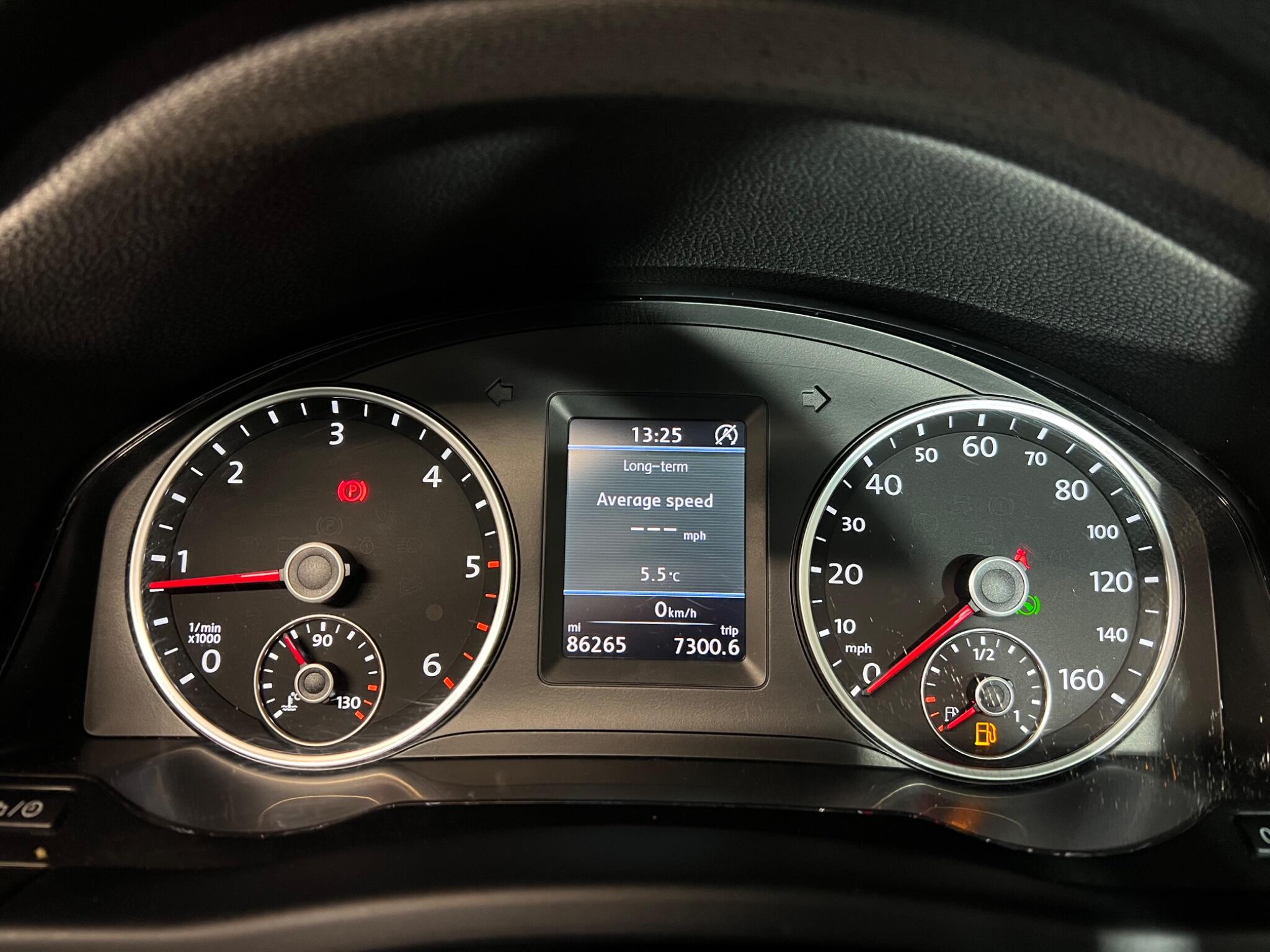 Volkswagen Tiguan view 18