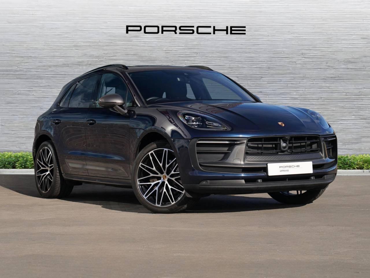 2023 Porsche Macan in Blue for sale