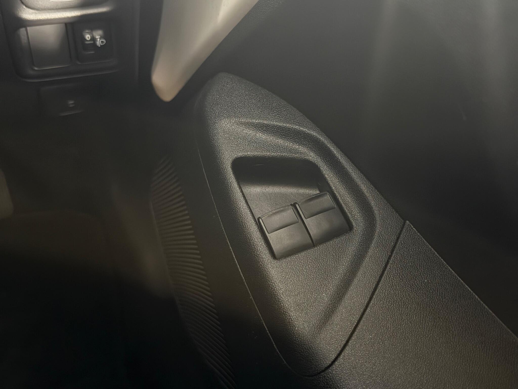 Citroen C1 view 36