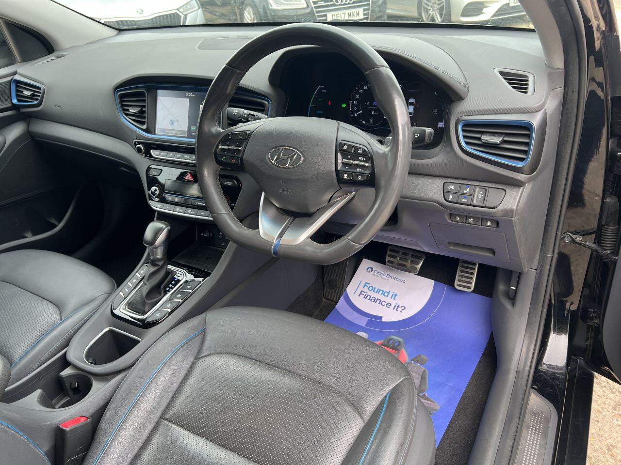Hyundai Ioniq view 16
