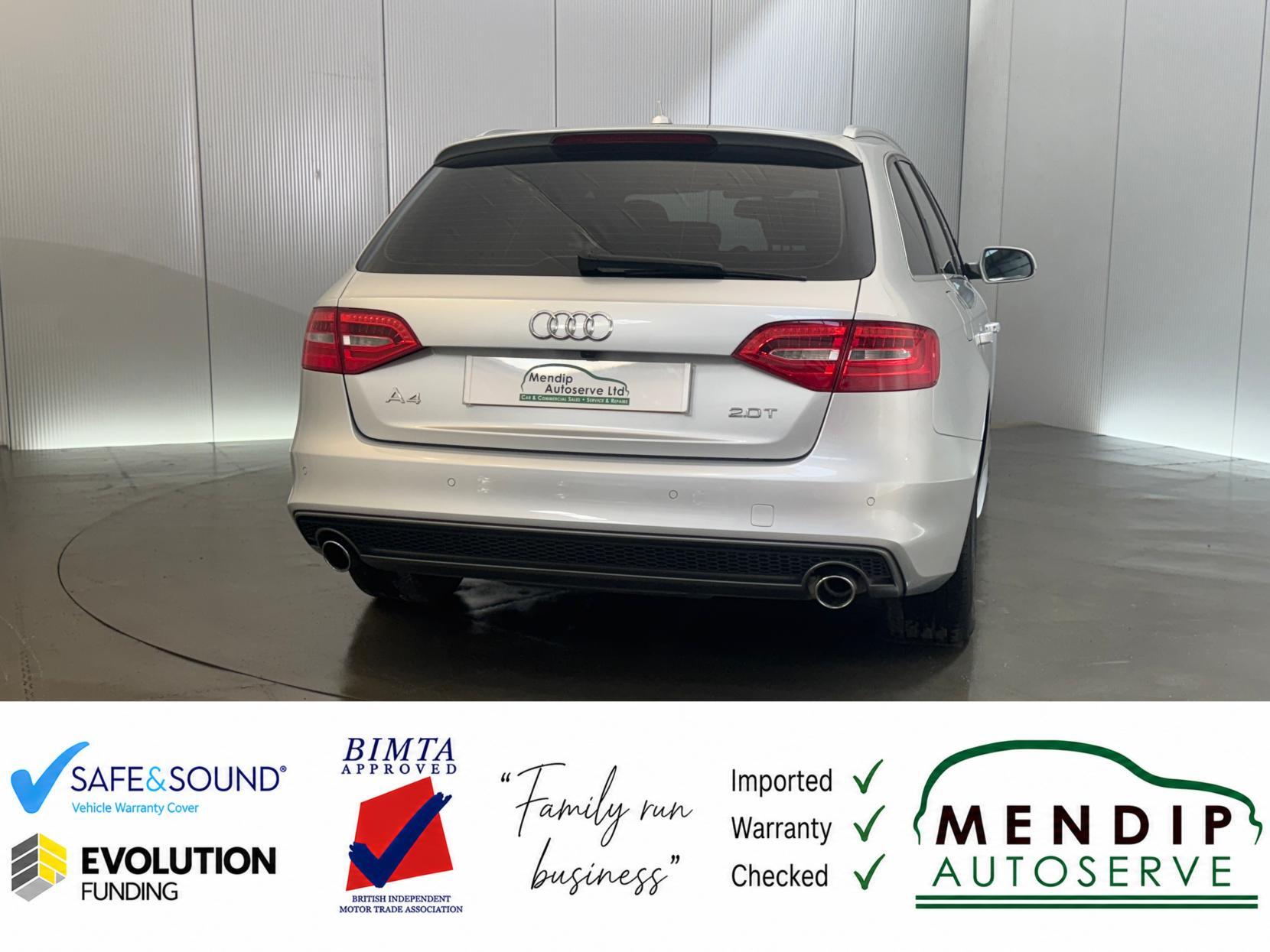Audi A4 Avant view 18